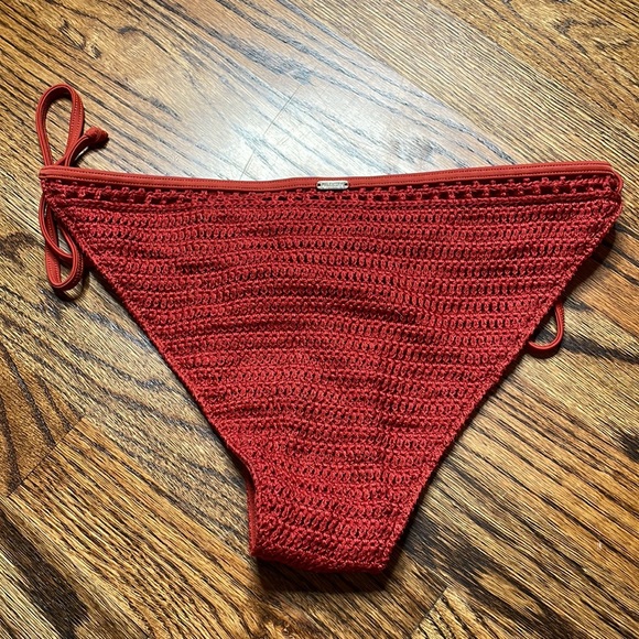 Hollister bikini bottoms burnt orange size small - Picture 2 of 4